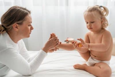 Guía práctica para cortar las uñas del bebé sin miedo