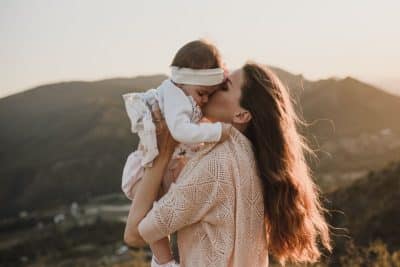 Fragancias suaves para bebés: qué revisar antes de aplicarlas