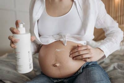 Qué hacer si aparecen granitos en la piel del bebé