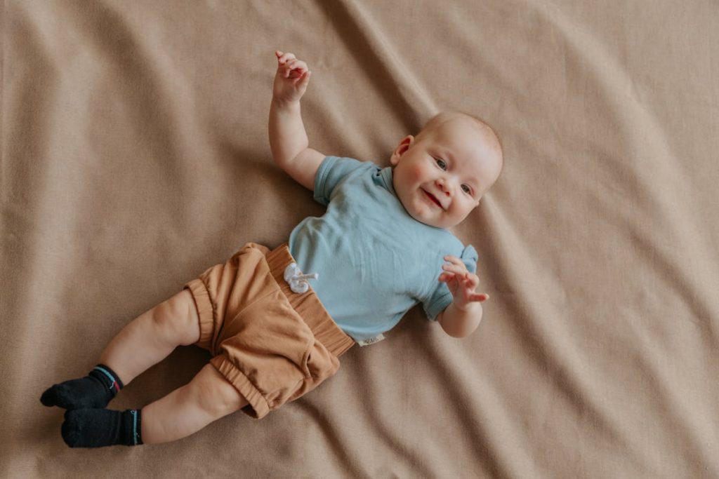 que tipo de tela conviene usar cuando el bebe tiene piel Imagen de Qué tipo de tela conviene usar cuando el bebé tiene piel sensible