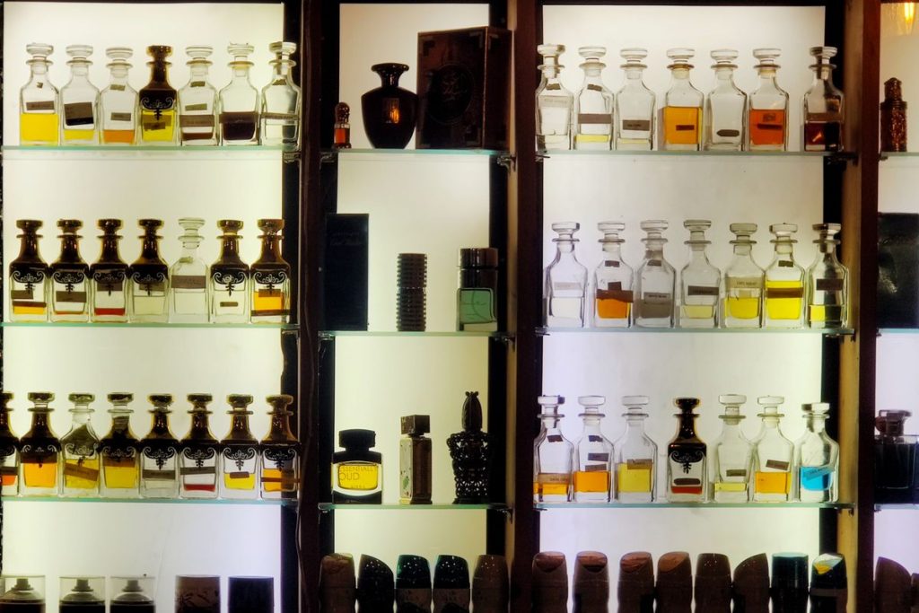 botellas perfumes lujo Botellas de perfumes de lujo