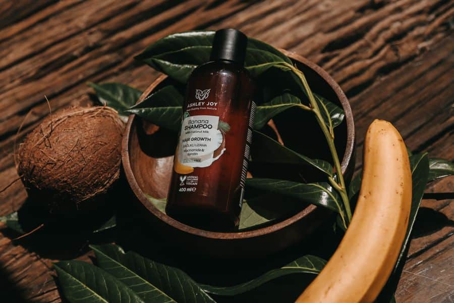 Champú natural con extractos hidratantes