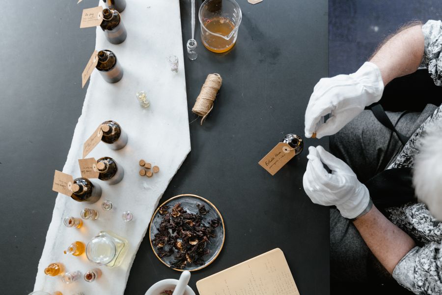 Ingredientes naturales para perfumería