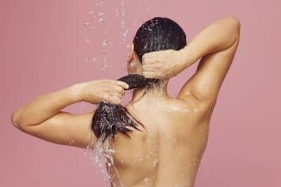 ¿Cada cuánto deberías lavar tu pelo? Consejos según tipo de cabello