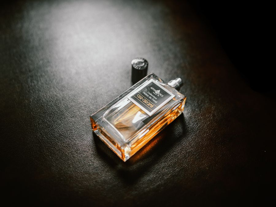 Perfume de lujo para personalidad elegante