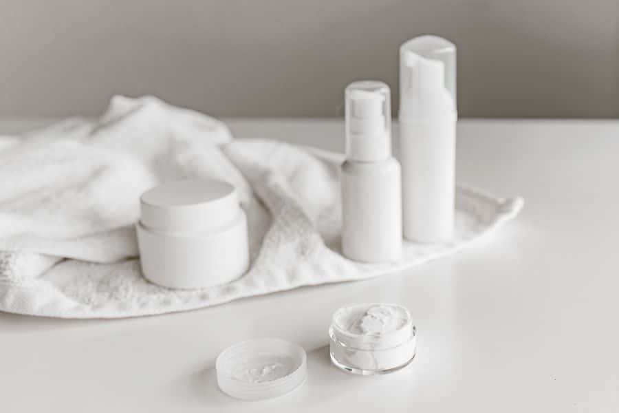 Productos de cuidado facial y pesos moleculares